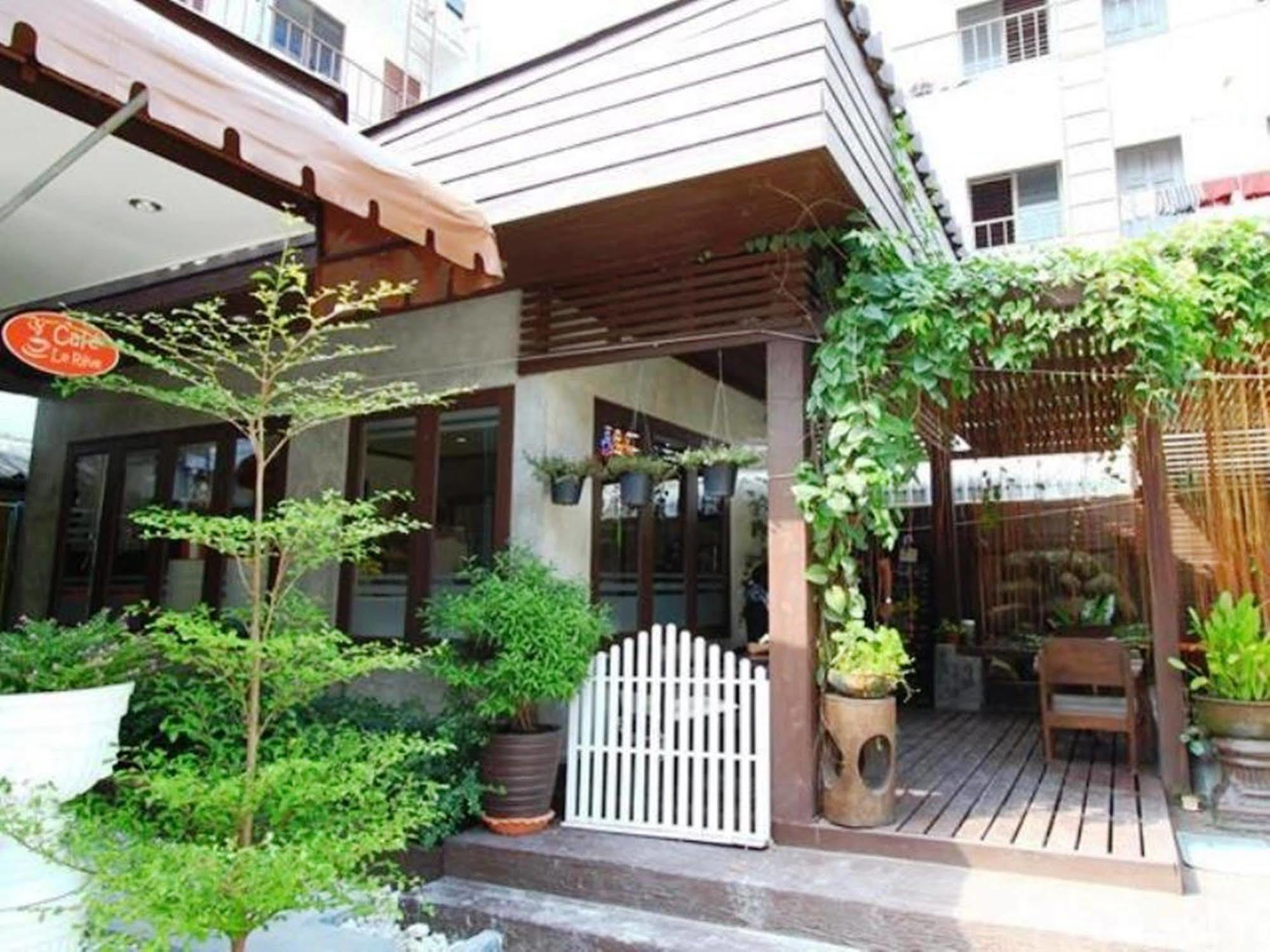 Nida Rooms Phaprakarn 382 Tower Chiang Rai Exterior photo